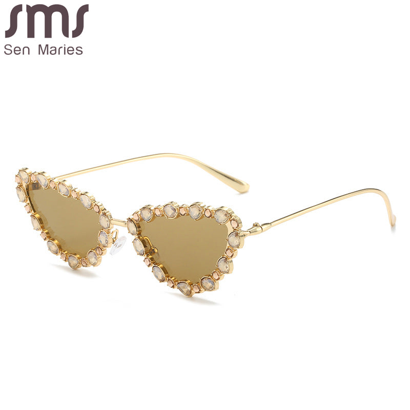 Fashion Cat Eye Diamonds Sunglasses 2023 New Women Men Luxury Rhinestone Sun Glasses Female Outdoor Shades Eyewear UV400 Oculos