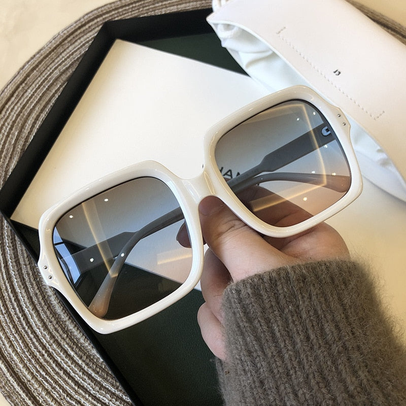 Vintage Oversize Square Sunglasses Women Luxury Brand Big Frame Women Sun Glasses Black Fashion Gradient Female Glasses Oculos