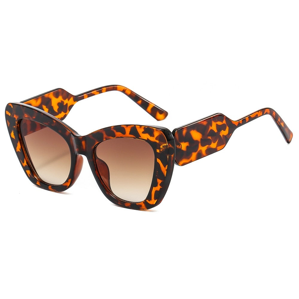 New Fashion Cat Eye Sunglasses Women Vintage Shades Brand Designer Gafas Luxury Sun Glasses Frame UV400 Oversized Eyewear Oculos