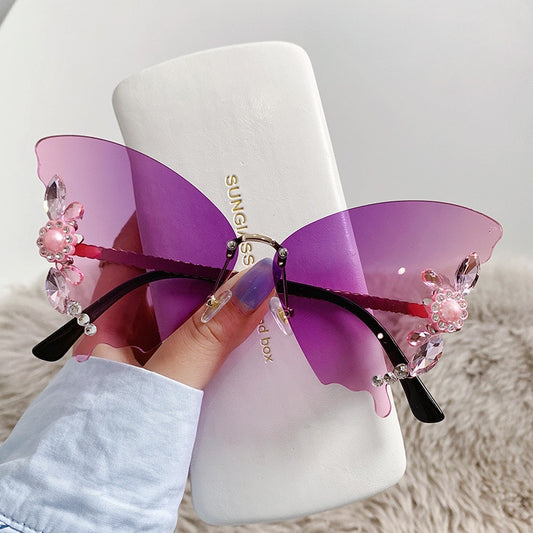 Luxury Designer Butterfly Sunglasses Vintage Brand Shades for Women Fashion Rimless Sun Glasses Bling Diamond Eyewear Uv400