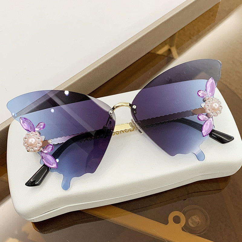 Luxury Designer Butterfly Sunglasses Vintage Brand Shades for Women Fashion Rimless Sun Glasses Bling Diamond Eyewear Uv400