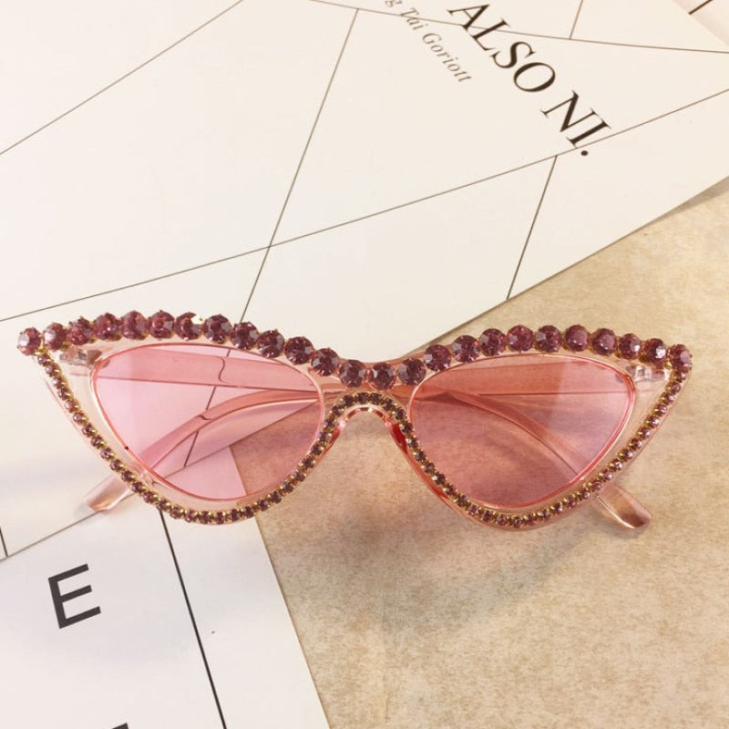 Vintage Luxury Crystal Diamond Cateye Sunglasses Women Brand Designer Black Pink Frame Cat Eye Sun Glasses Bling Bling Eyewear