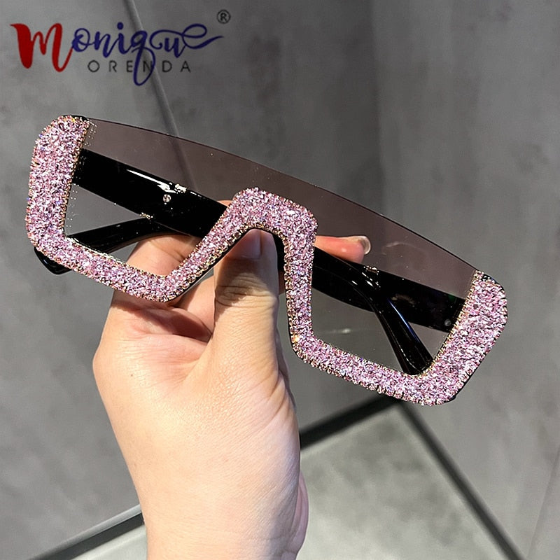 2022 Luxury Brand Designer Women Sunglasses One picece Haft Frame Vintage Classical Sun Glasses For Women Trend Style Eyewear