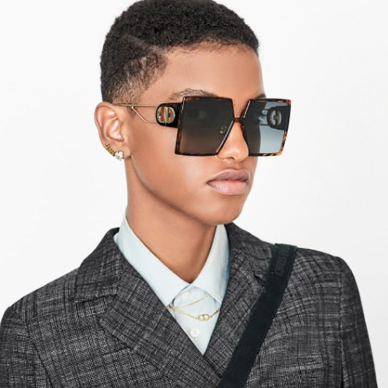 Retro Double Bridges Women Sunglasses Brand Design Fashion Gradient Eyewear Trending Hollow Driving Sun Glasses Men Shades