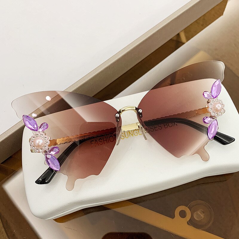 Luxury Designer Butterfly Sunglasses Vintage Brand Shades for Women Fashion Rimless Sun Glasses Bling Diamond Eyewear Uv400
