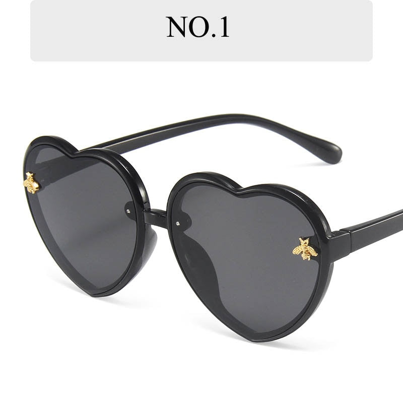 Fashion Brand Heart Kids Sunglasses 2023 New Children Cute Pink Cartoon Bee Sun Glasses Girls Boys Baby Gradient Eyewear