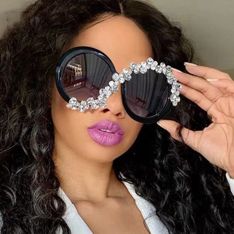 Oversized Round Sunglasses Women Diamond Rhinestone Sunglasses Men Luxury Brand Designer Glasses Eyeglass Eyewear Vintage Trend
