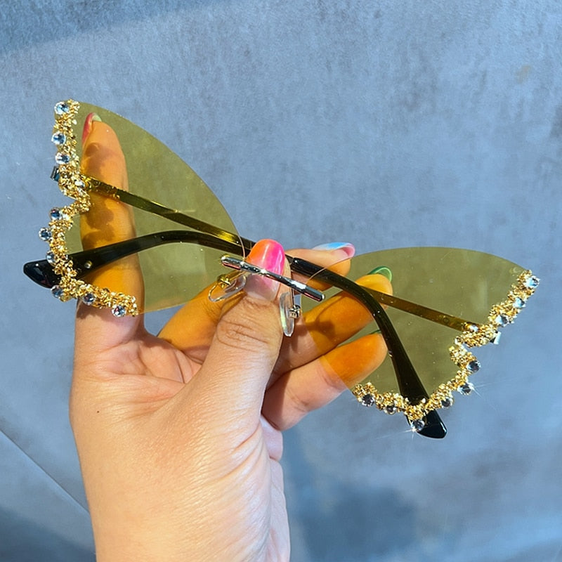 Female  Diamond Butterfly Sunglasses for Women UV Protection Vintage Party Style Metal Rimless Sunglasses Eyewear Decoration