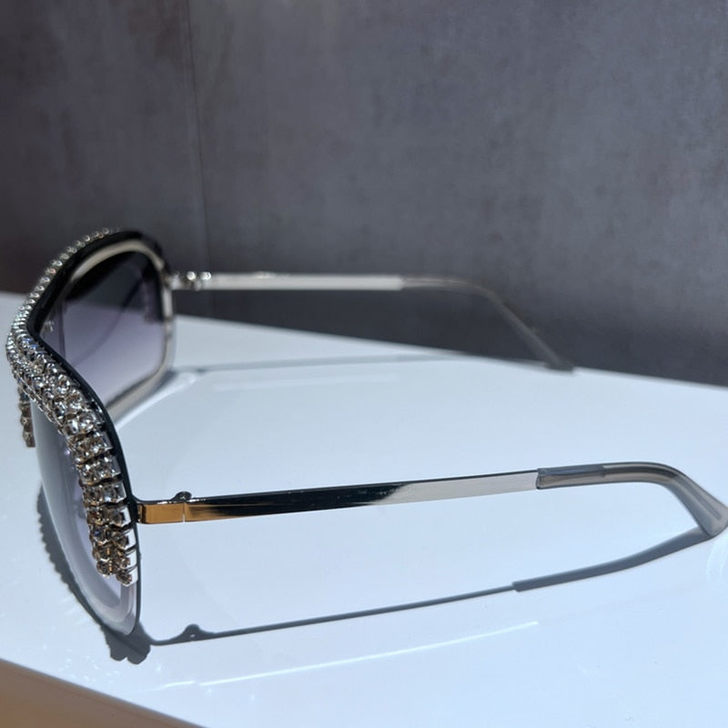 Luxury Oversized Y2k Sunglasses Women Metal Rimless Vintage Silver Sun Glasses Big Rhinestone Feamle Shades
