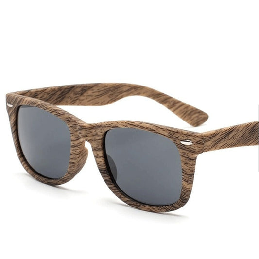 Retro Bamboo Sunglasses Wooden Bamboo Glasses Men Women Brand Designer Fashion Square Wood Sun Male Faux Wood Glasses Unisex