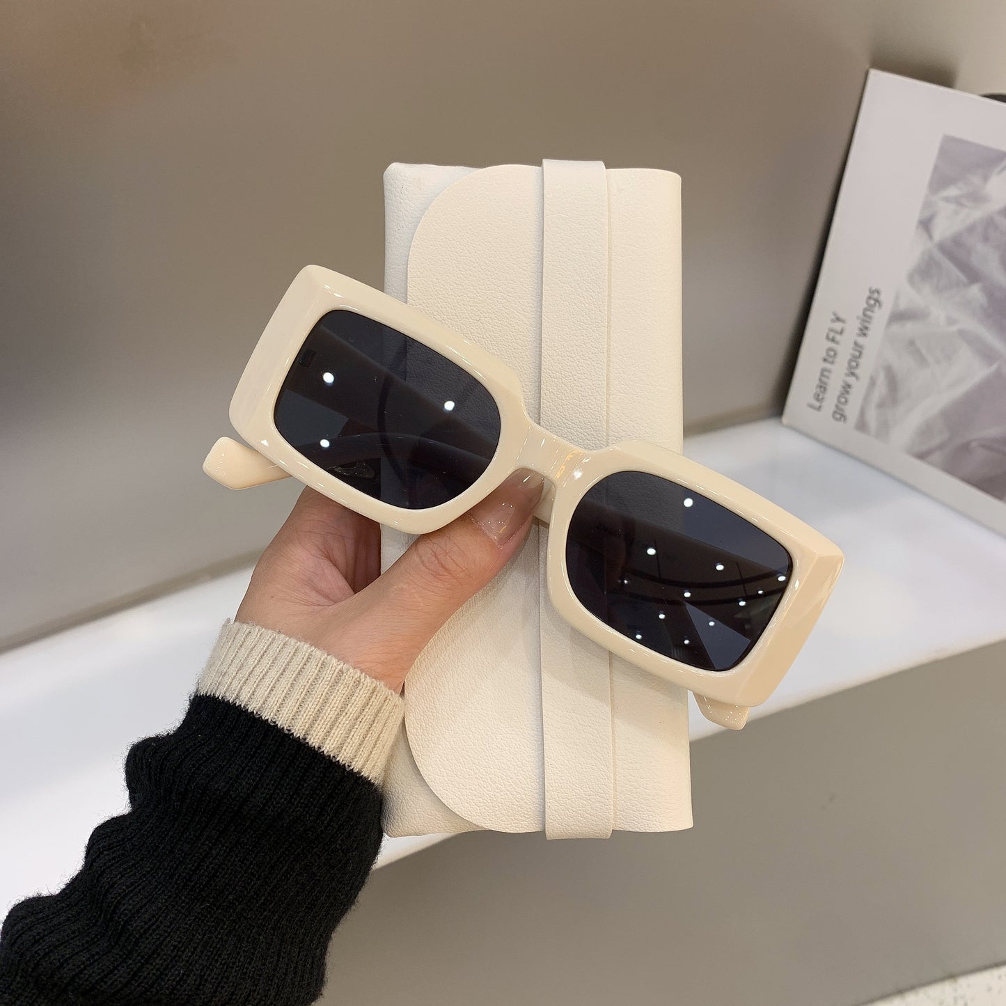 2022 Vintage Square Frame Sun Glasses Fashion Trendy for Men Women Shades Sunglasses Cool Popular Retro Hip-Hop Female Eyewear
