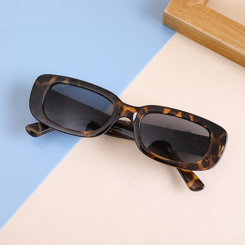 2022 Kids Sunglasses Rectangle Fashion Children Sun Glasses Vintage Square Outdoor Goggles Party Eyewear Cute Style Eyeglasses