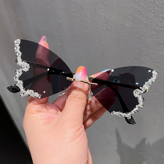 Female  Diamond Butterfly Sunglasses for Women UV Protection Vintage Party Style Metal Rimless Sunglasses Eyewear Decoration